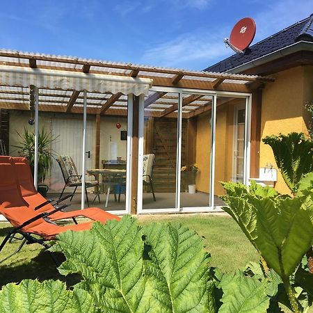 Moellis Apartment Am Jasmund-Nationalpark Lohme Exterior photo